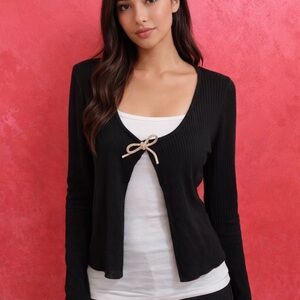Black Ribbed Long Sleeve Top with Chrystal Bow Detail New Never Worn